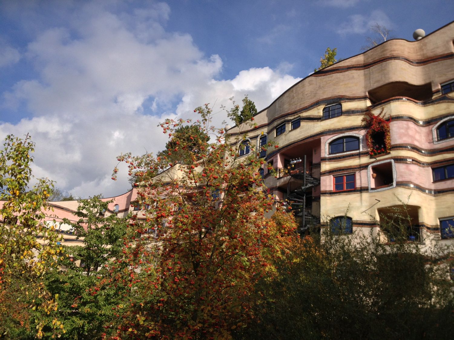  Waldspirale Darmstadt Hundertwasser - 11